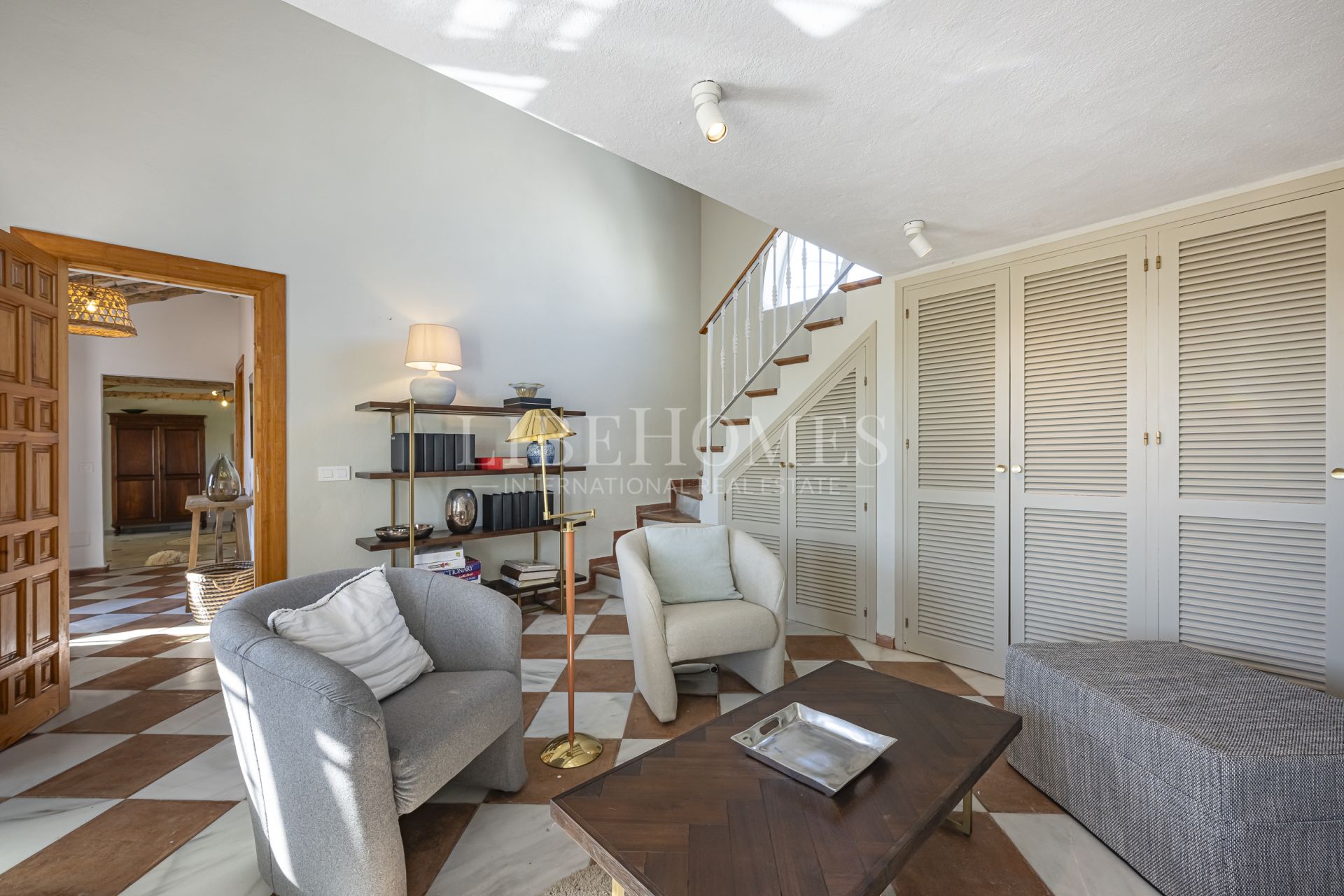 Villa with beautiful panoramic views in Guadalmina Alta, Marbella