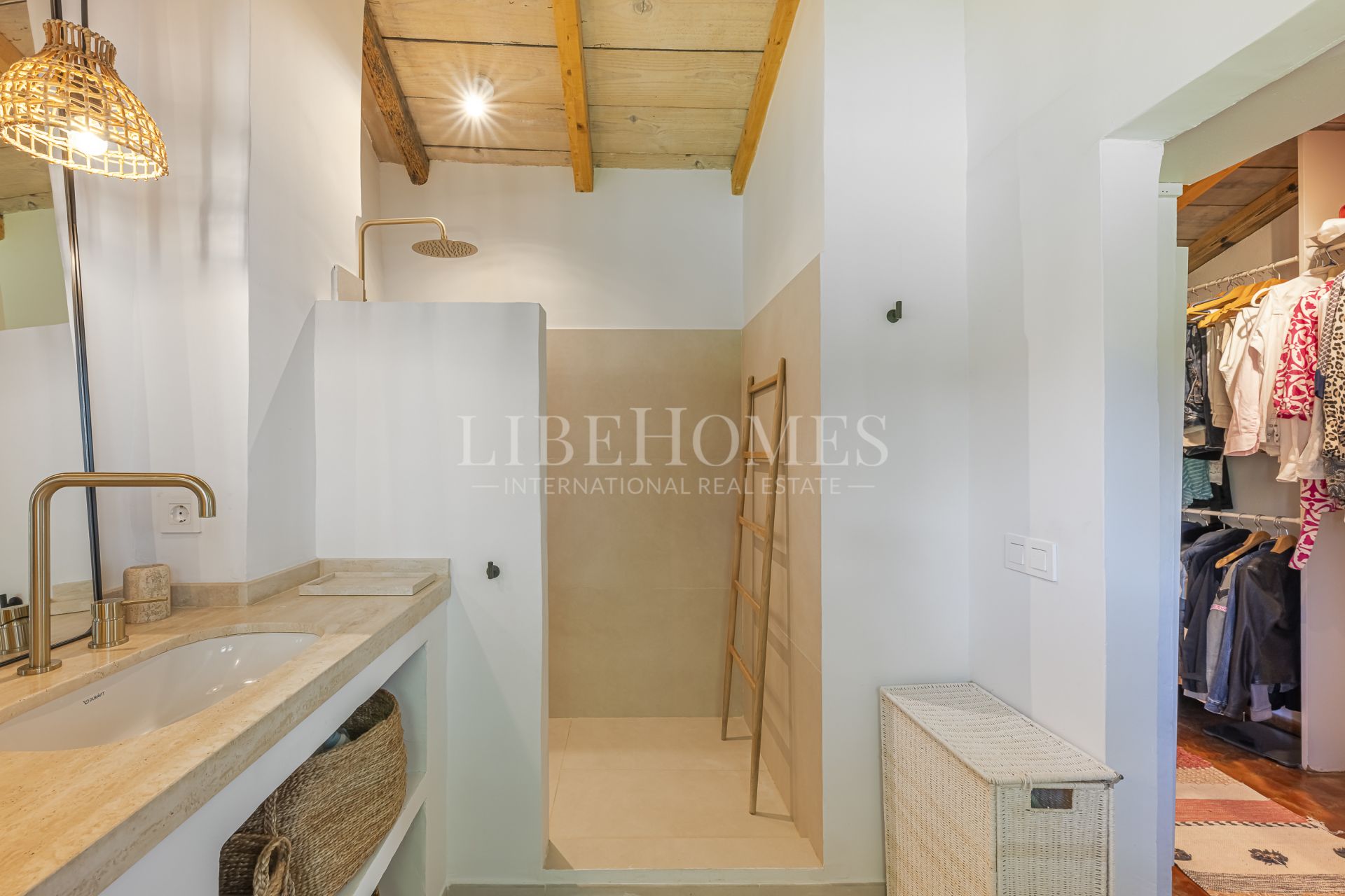 Villa with beautiful panoramic views in Guadalmina Alta, Marbella