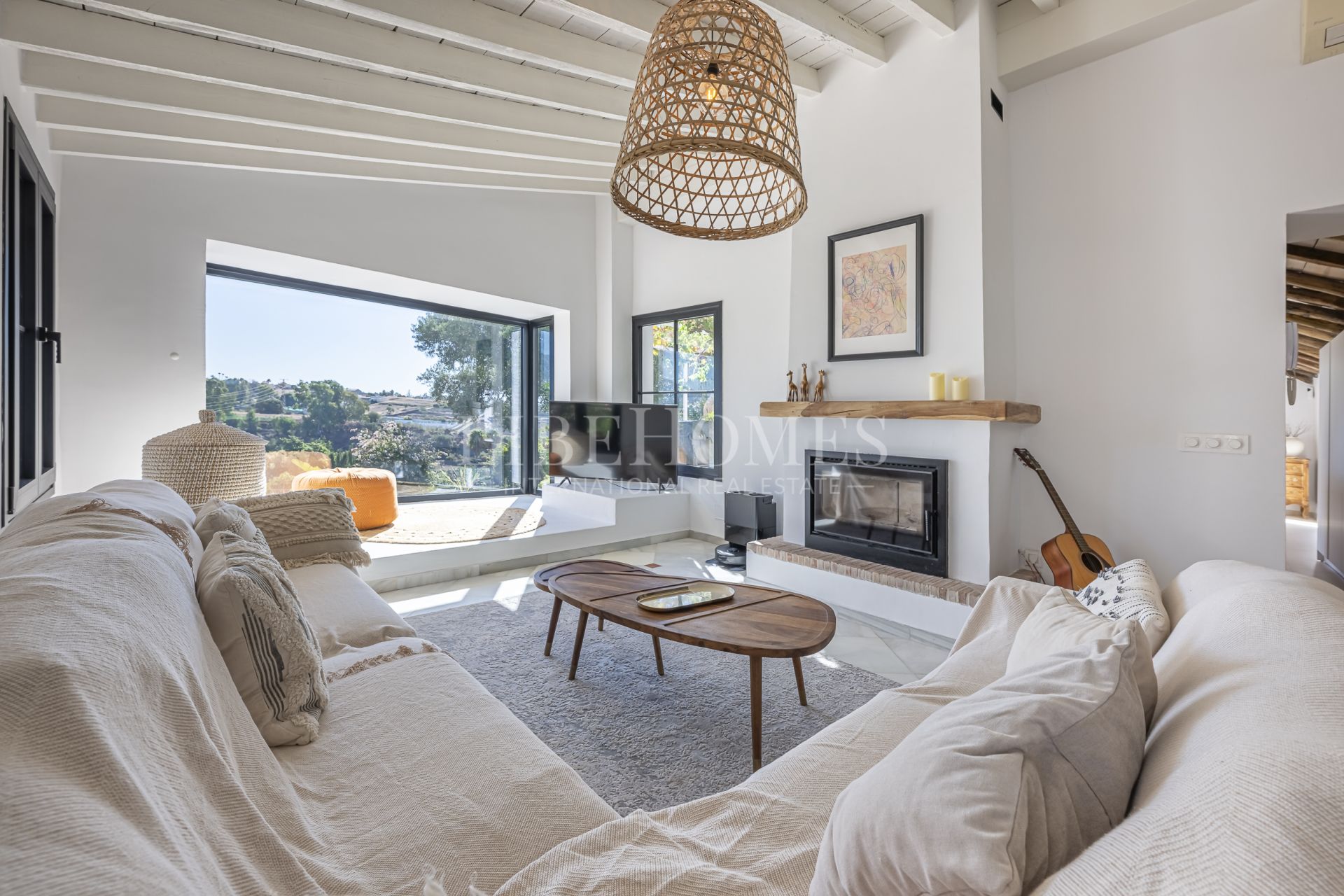 Villa with beautiful panoramic views in Guadalmina Alta, Marbella