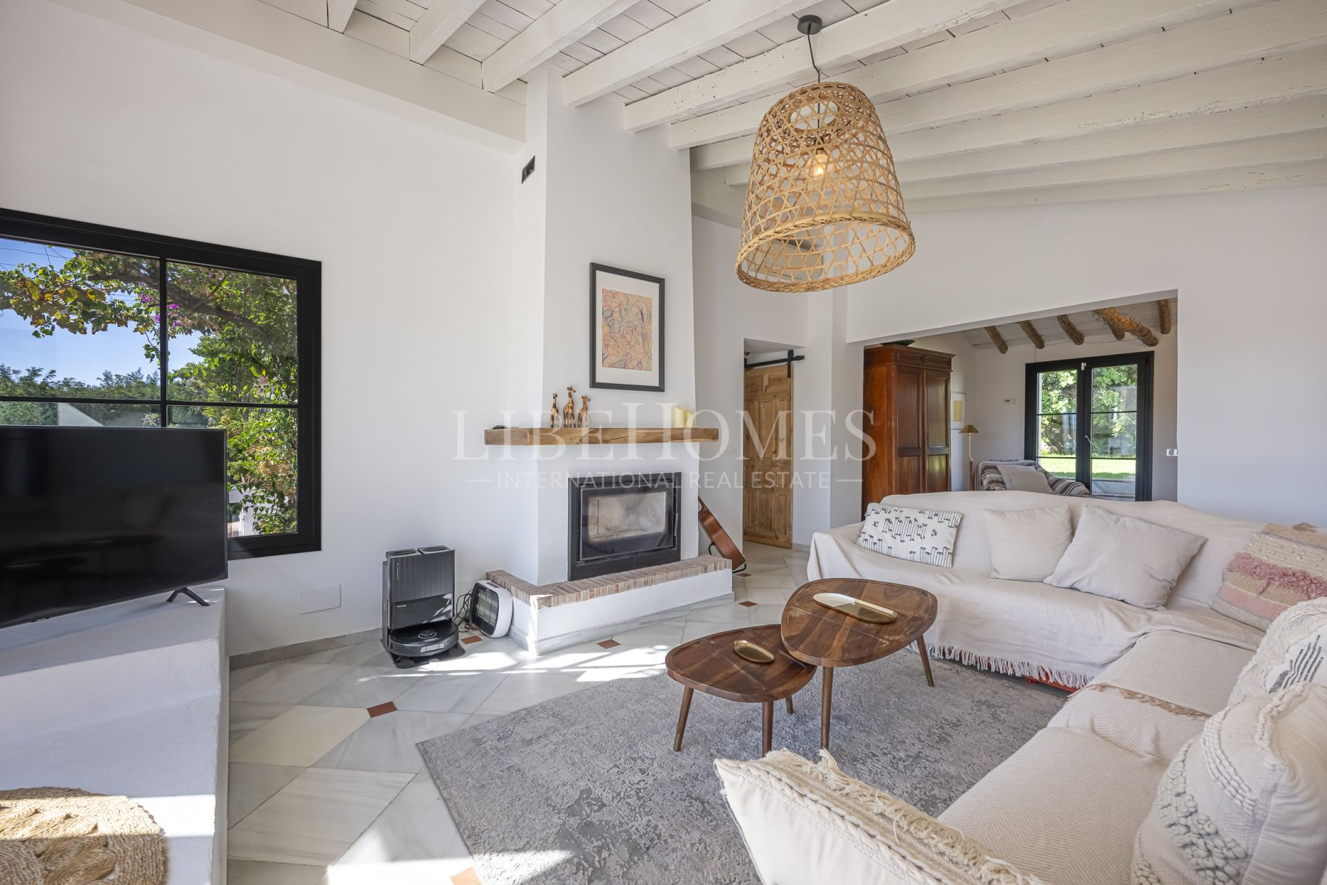 Villa with beautiful panoramic views in Guadalmina Alta, Marbella