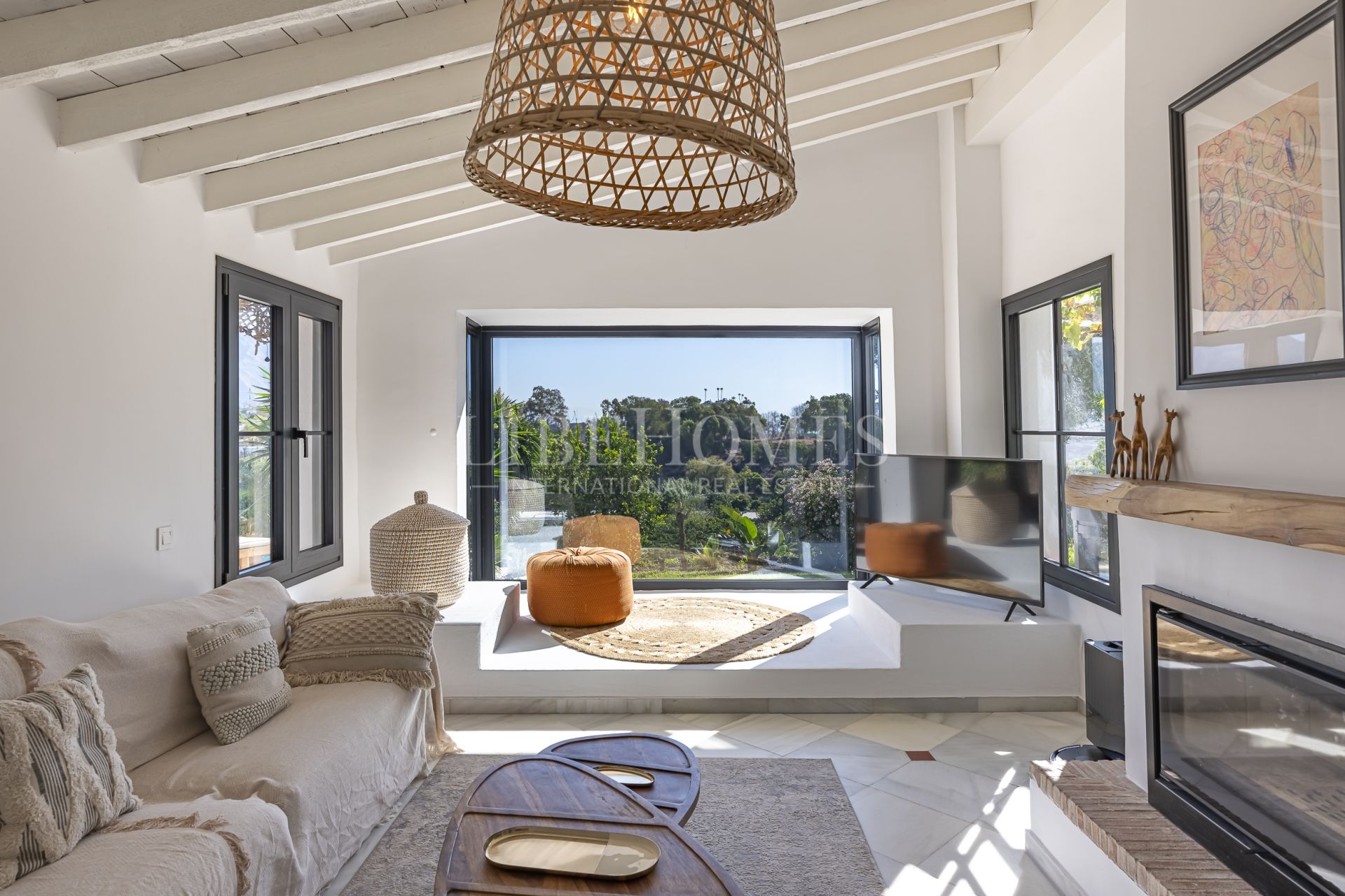 Villa with beautiful panoramic views in Guadalmina Alta, Marbella