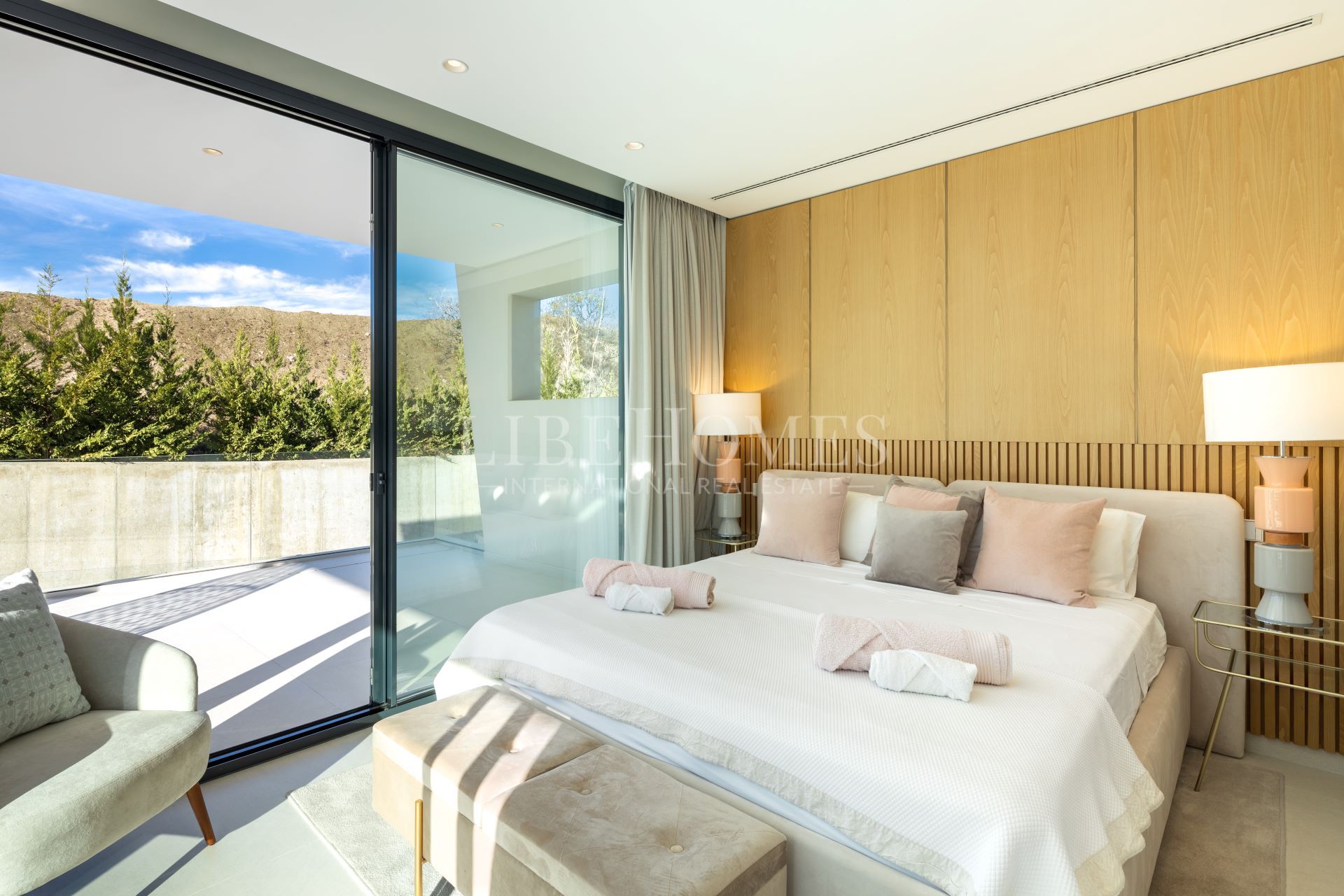 Luxury modern villa in Haza del Conde, Nueva Andalucía, Marbella