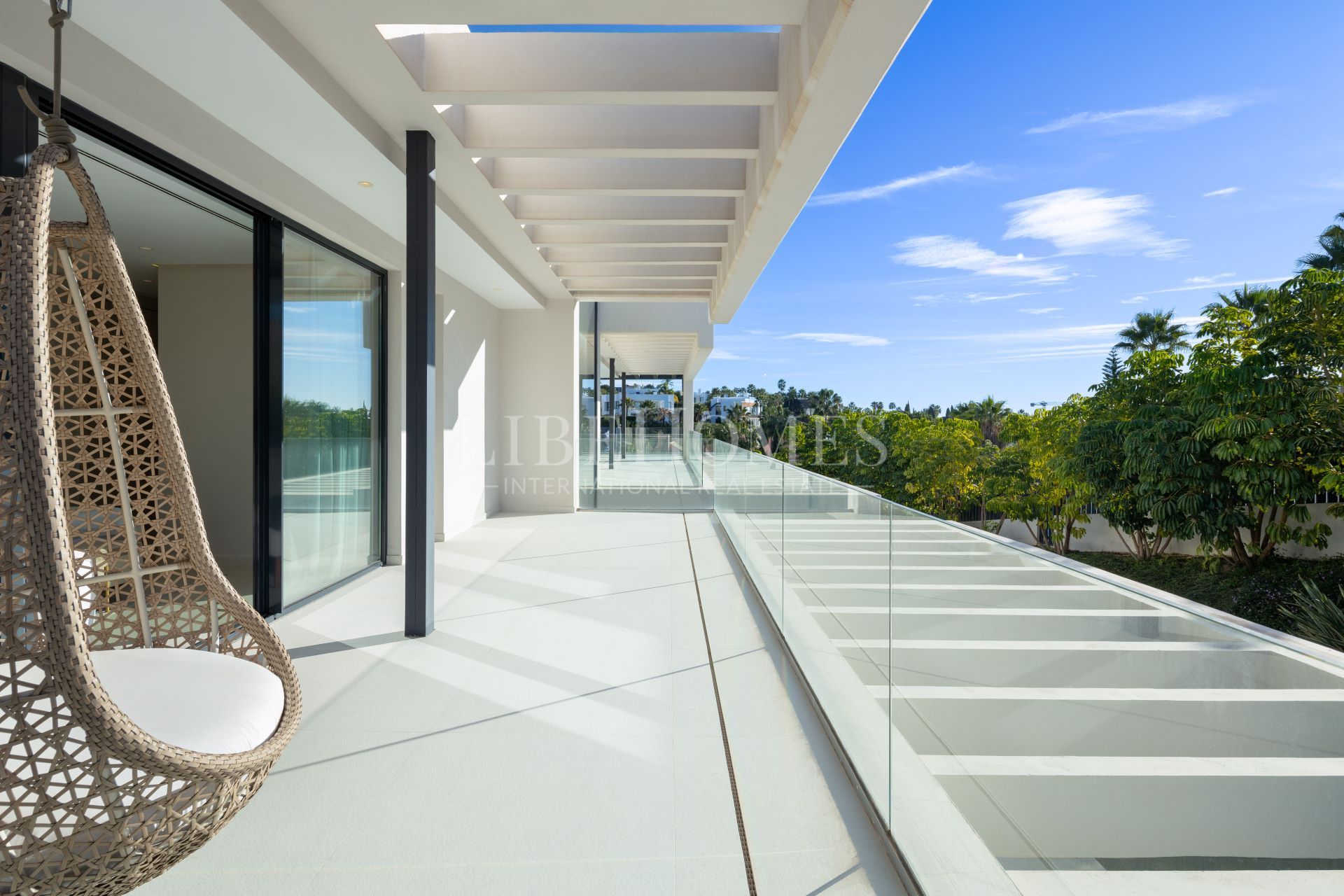 Luxury modern villa in Haza del Conde, Nueva Andalucía, Marbella
