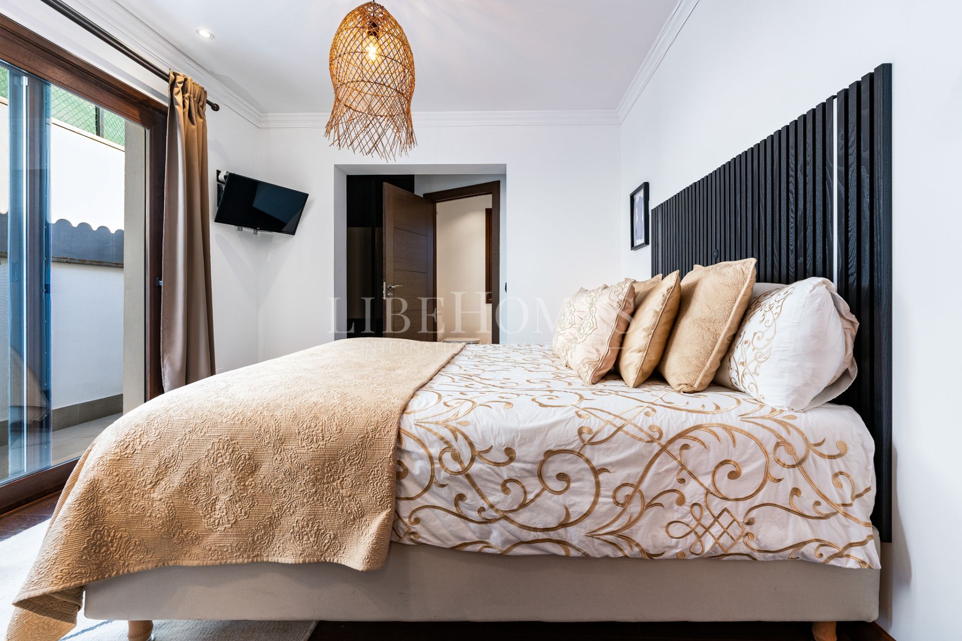 Cozy, Andalusian style villa in Nueva Andalucía, Marbella