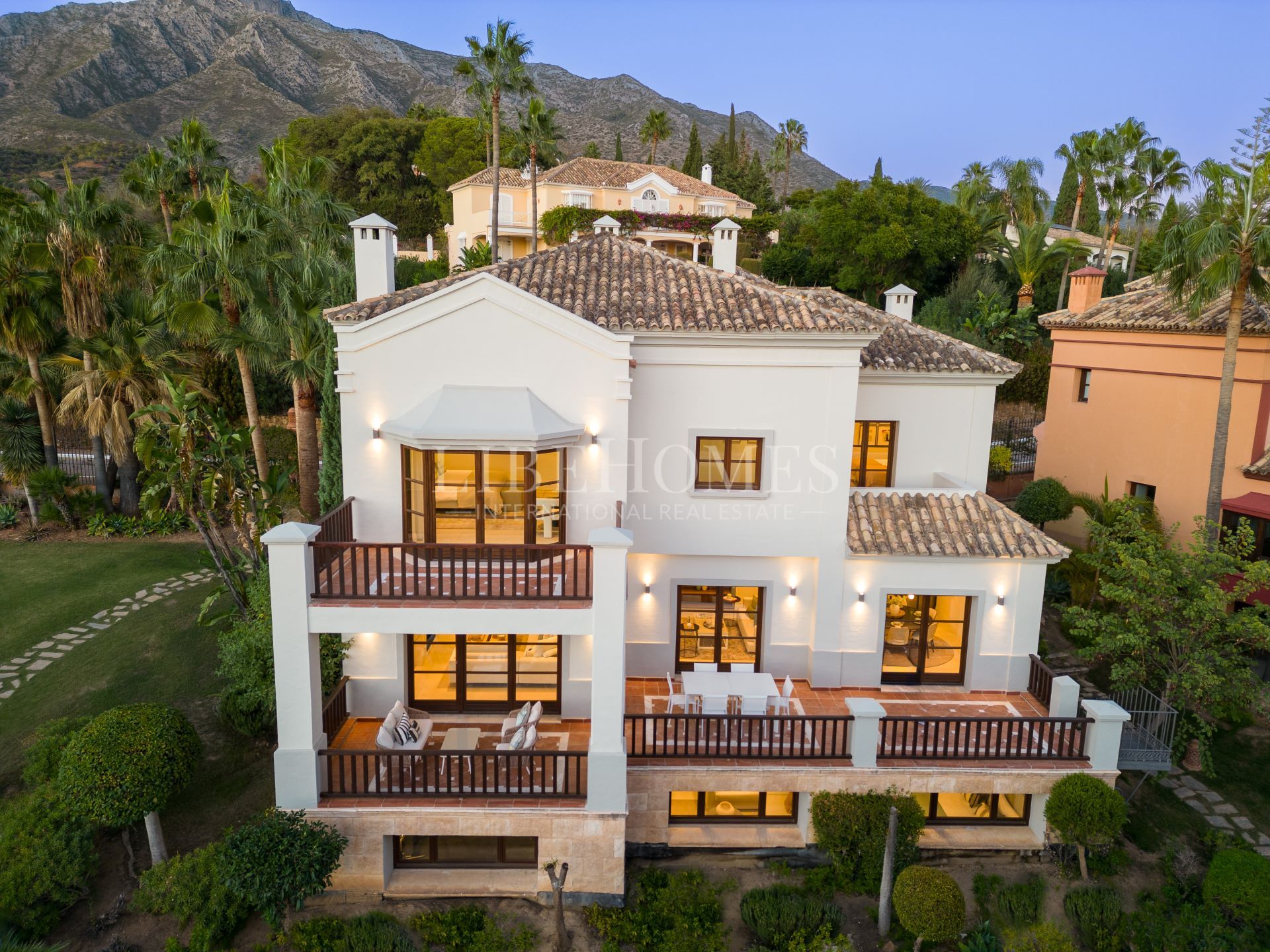 Villa en venta en Sierra Blanca, Marbella Milla de Oro