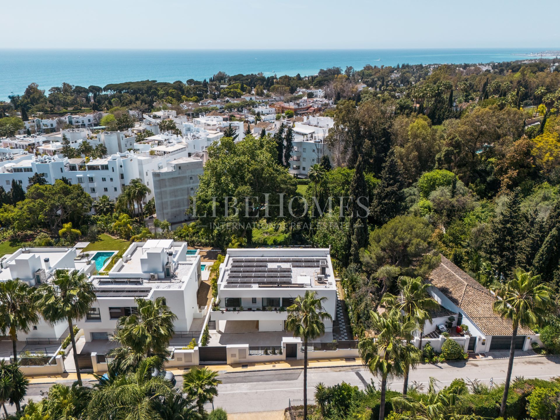 Villa en venta en La Carolina, Marbella Milla de Oro