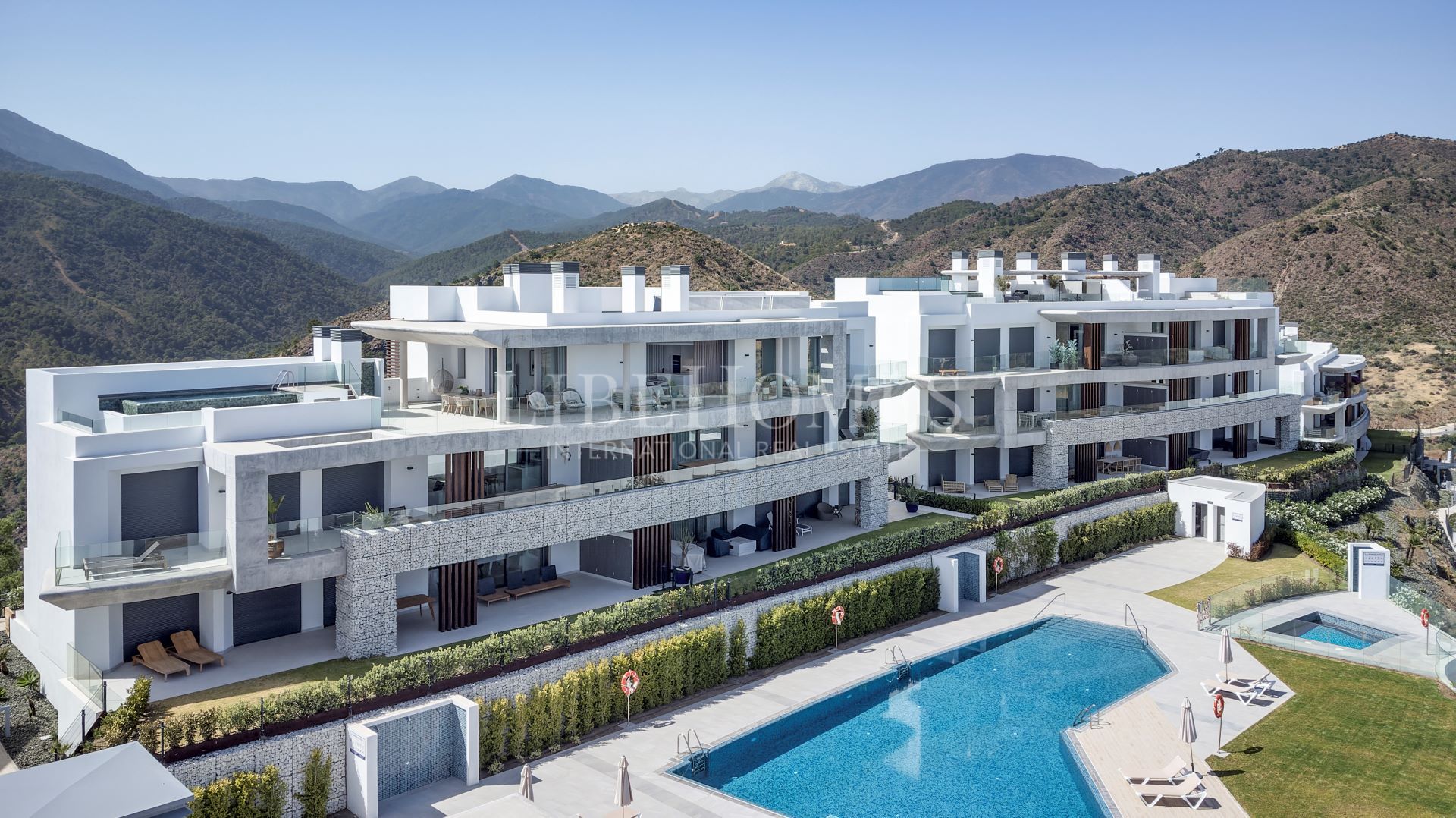 Penthouse for sale in Real de La Quinta, Benahavis