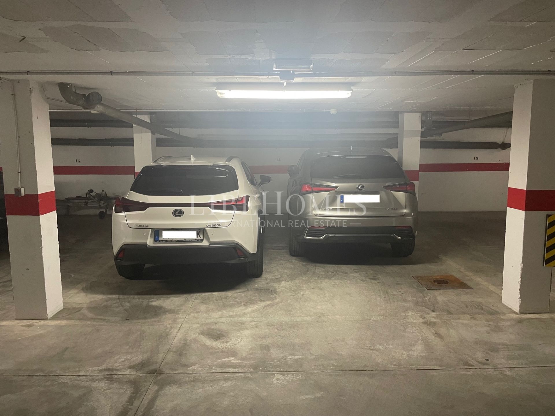 Beachfront townhouse in El Saladillo beach, New Golden Mile, Estepona