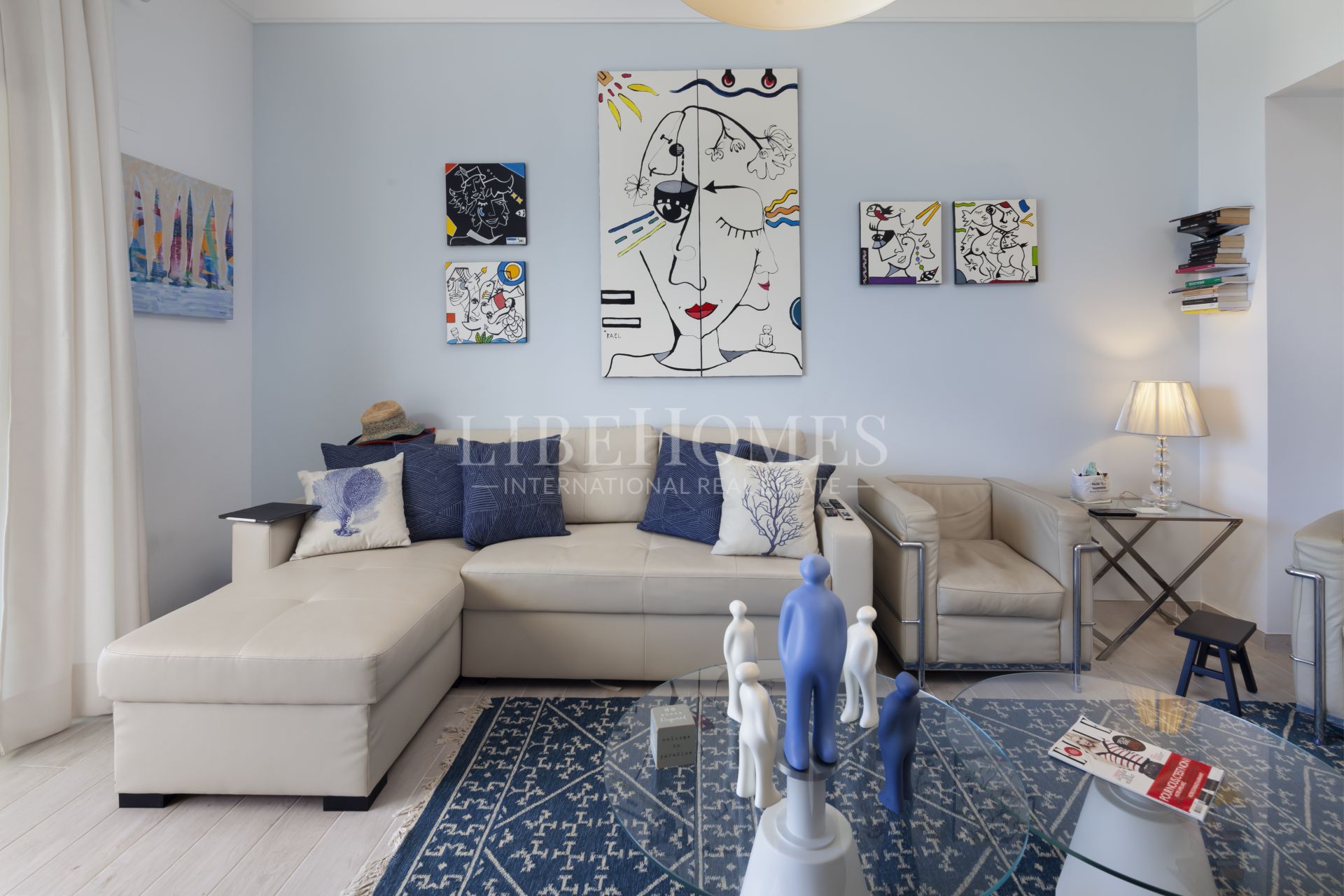 Beachfront townhouse in El Saladillo beach, New Golden Mile, Estepona