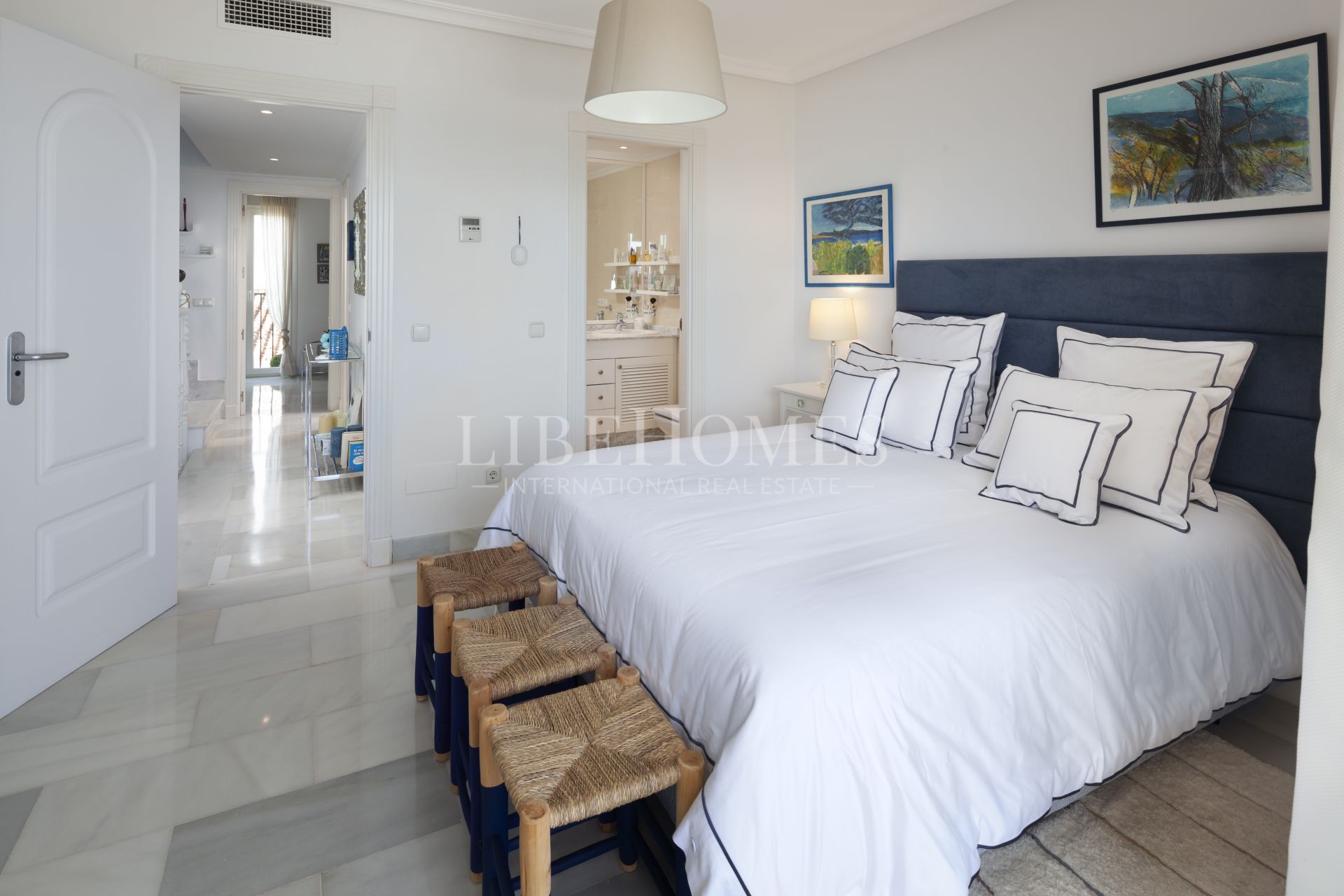 Beachfront townhouse in El Saladillo beach, New Golden Mile, Estepona