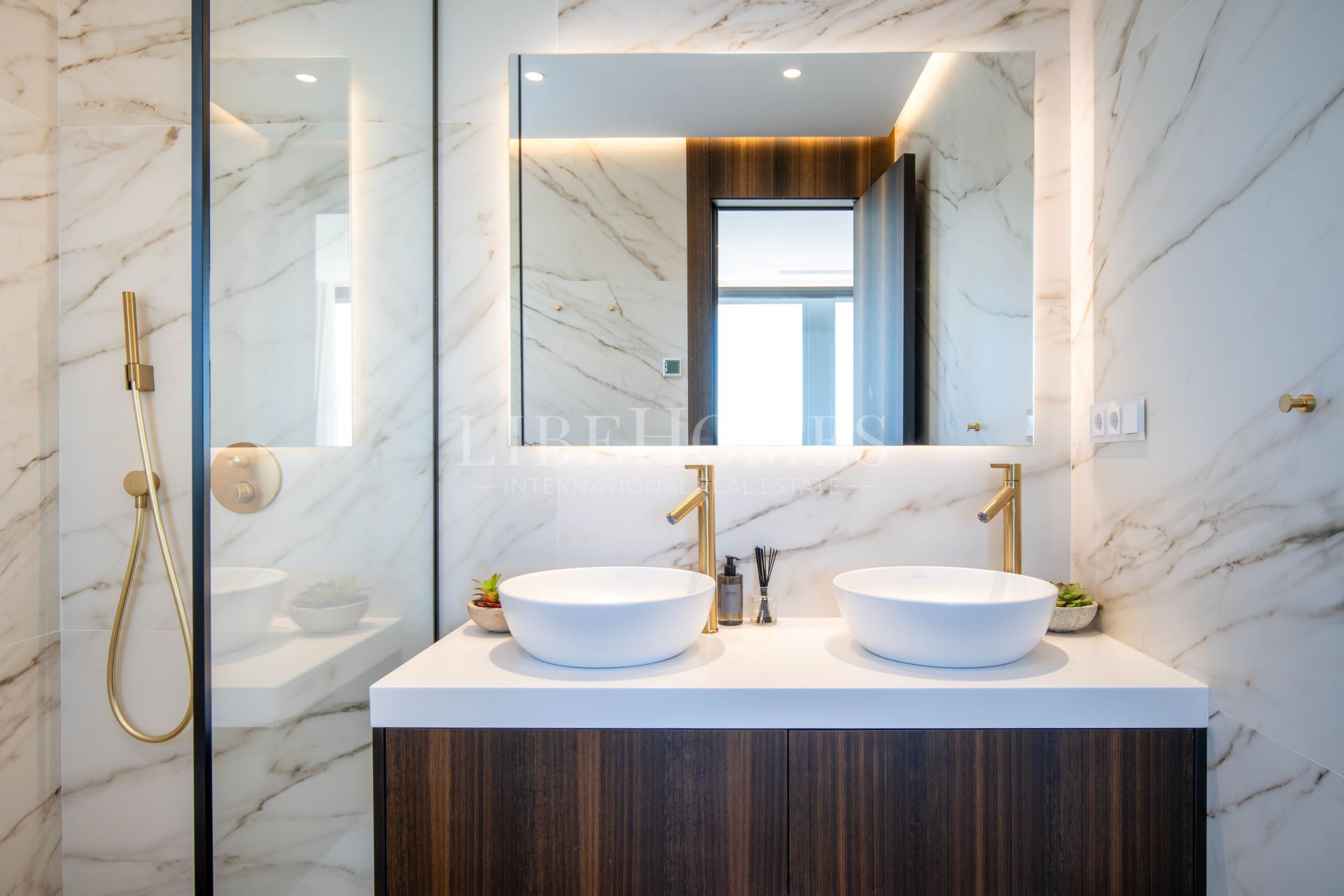 Modern new villa with panoramic sea views in Nueva Andalucía, Marbella