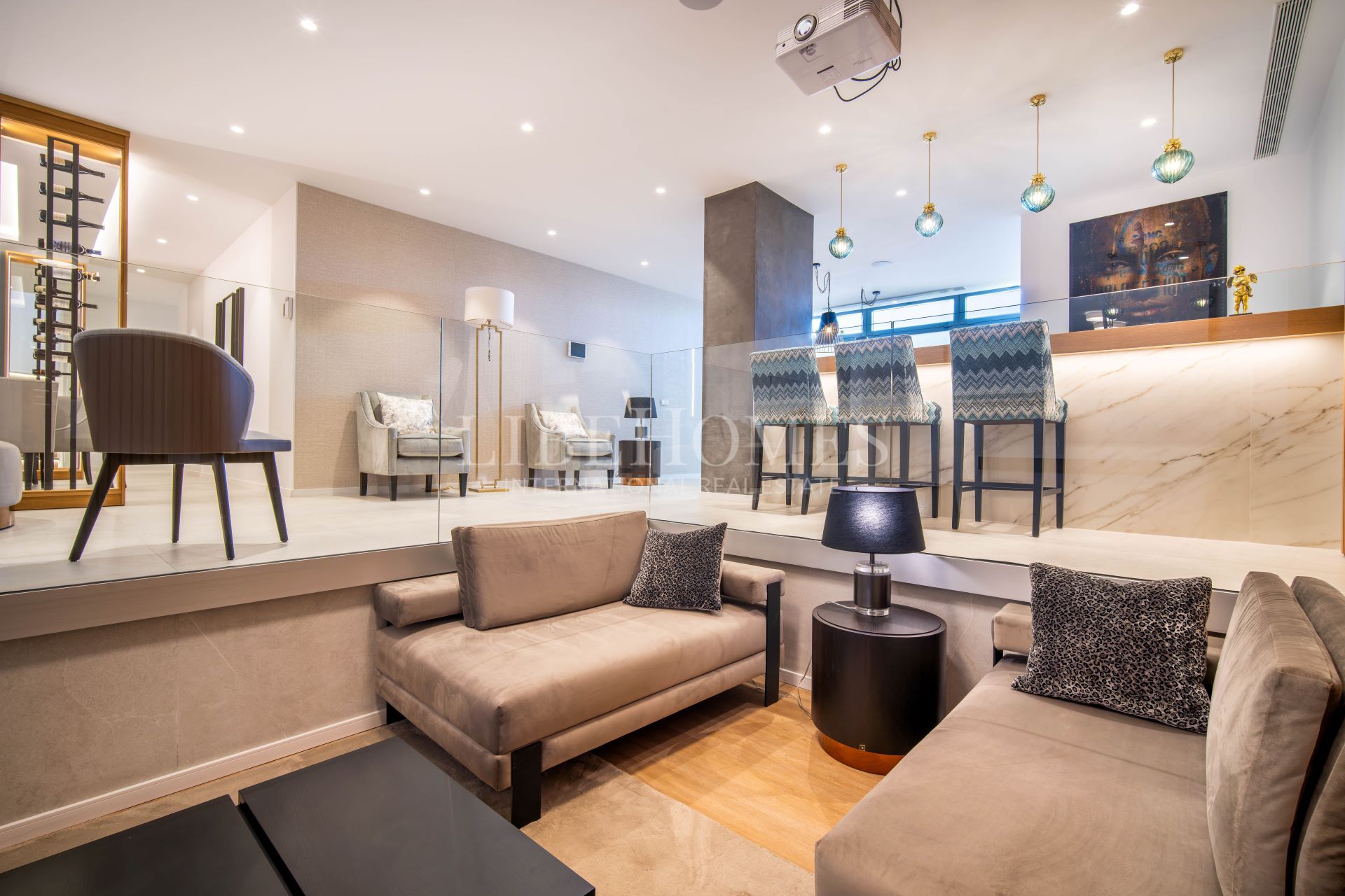 Modern new villa with panoramic sea views in Nueva Andalucía, Marbella