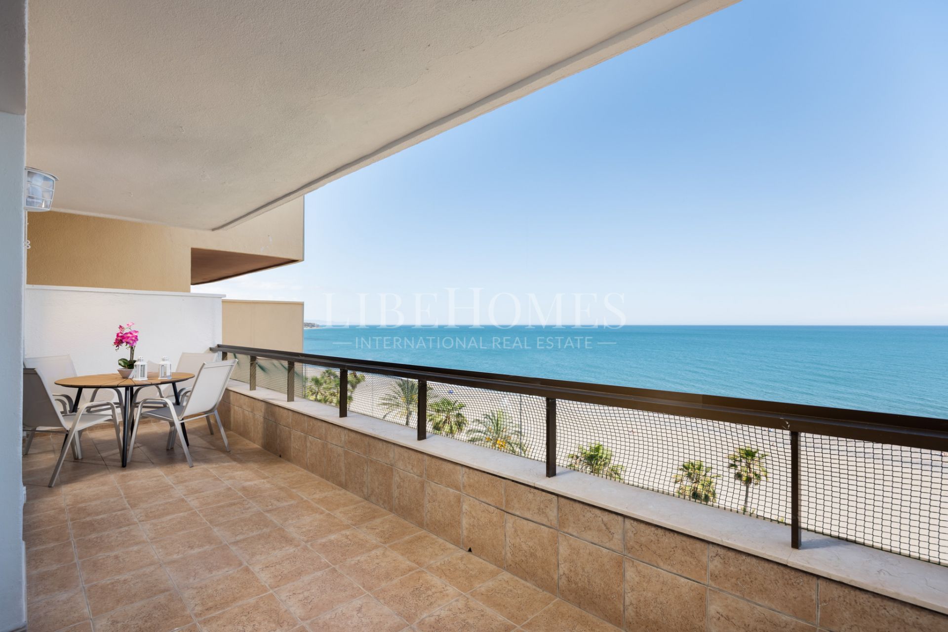 Apartment for sale in Estepona Centre, All Estepona