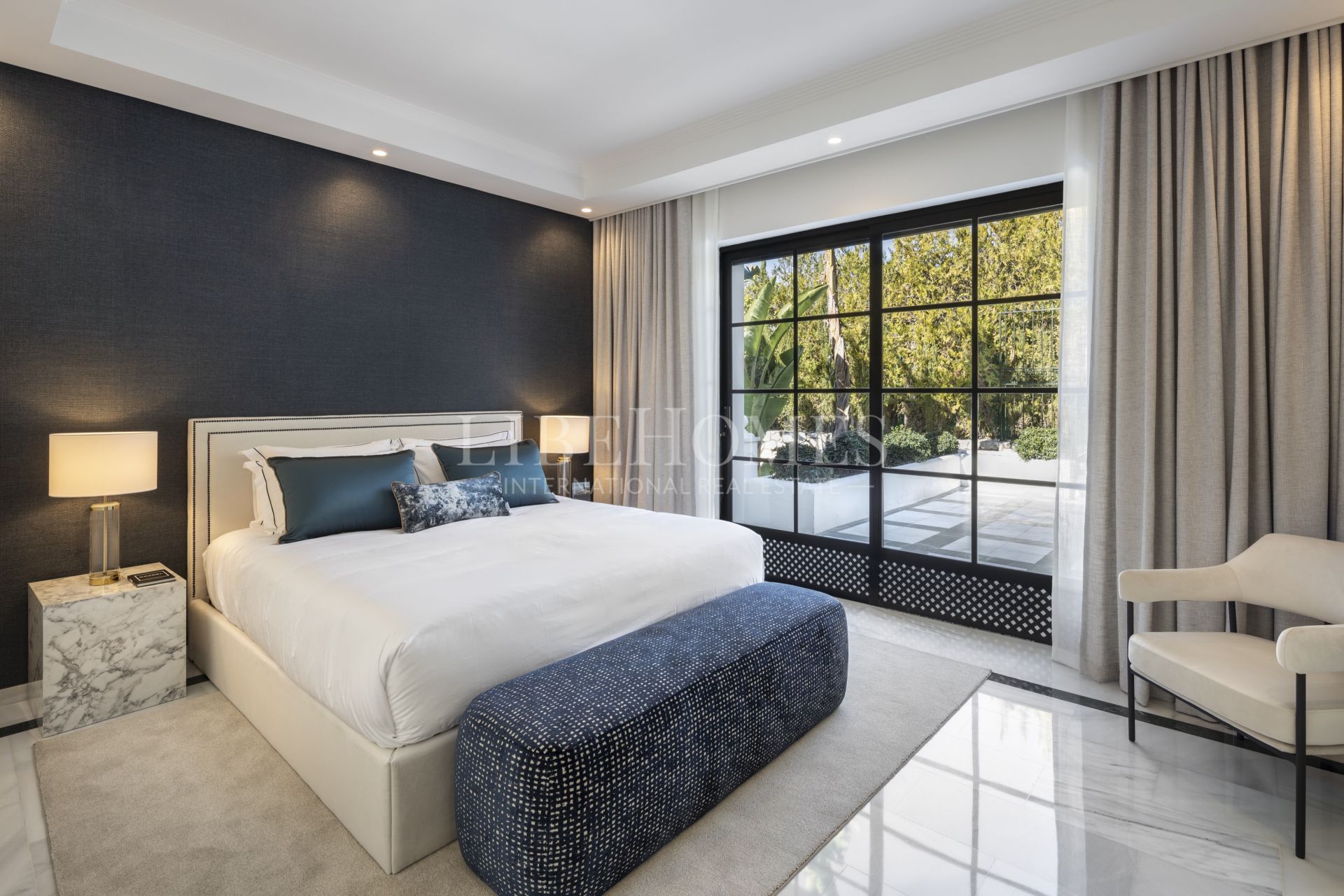 Villa somptueuse unique à Aloha Golf Nueva Andalucía, Marbella