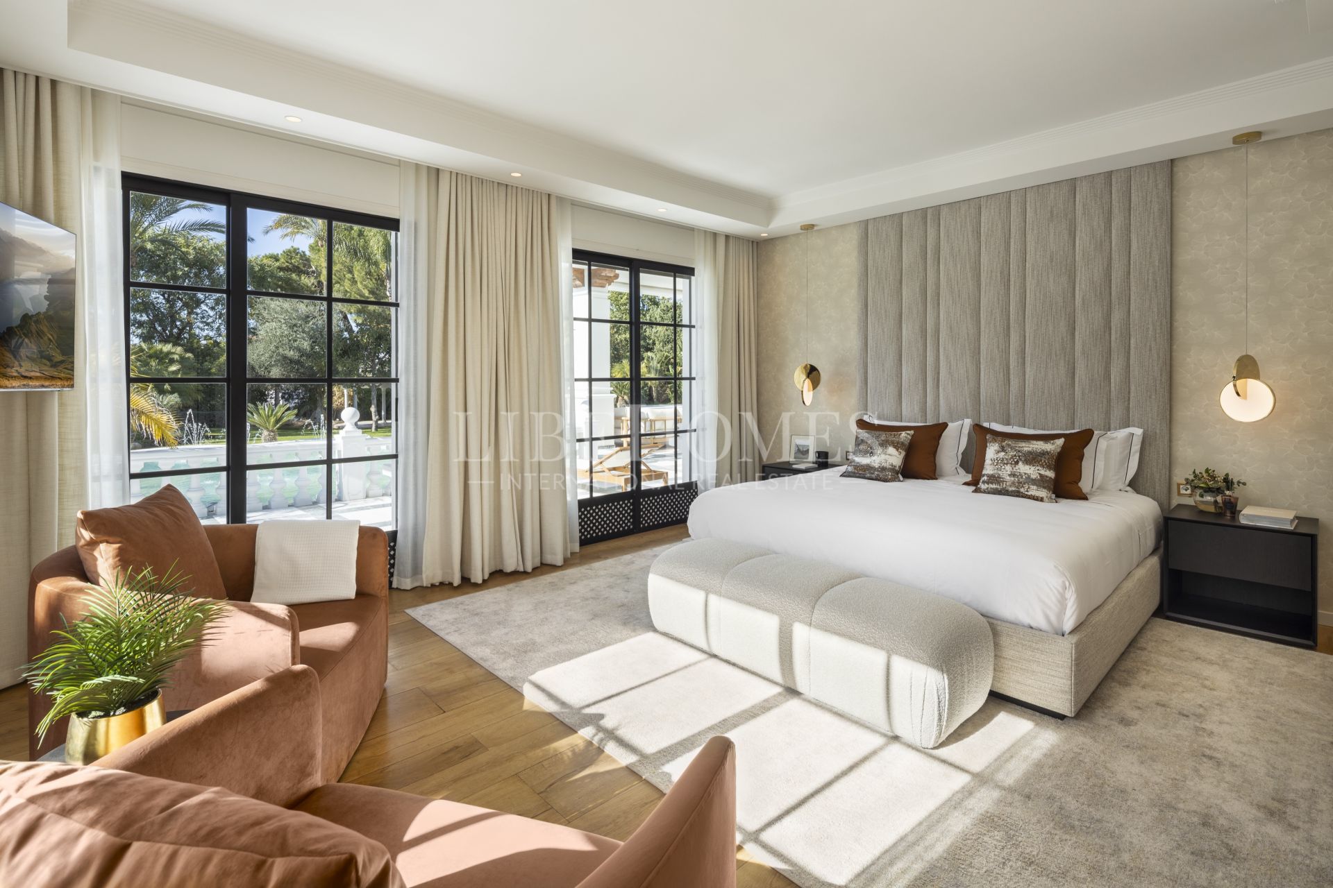 Villa somptueuse unique à Aloha Golf Nueva Andalucía, Marbella