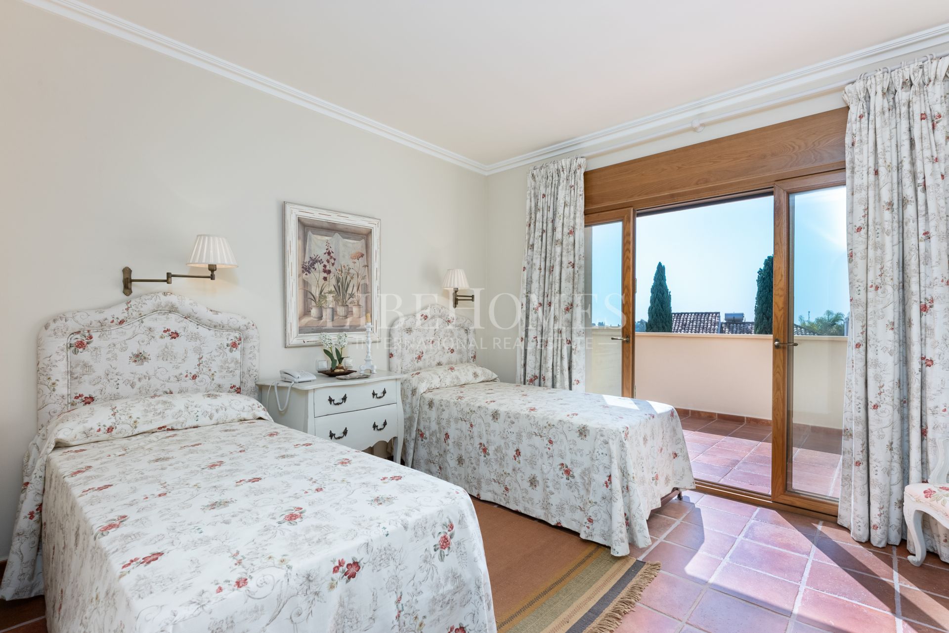 Preciosa villa de estilo tradicional andaluz en La Quinta, Benahavis