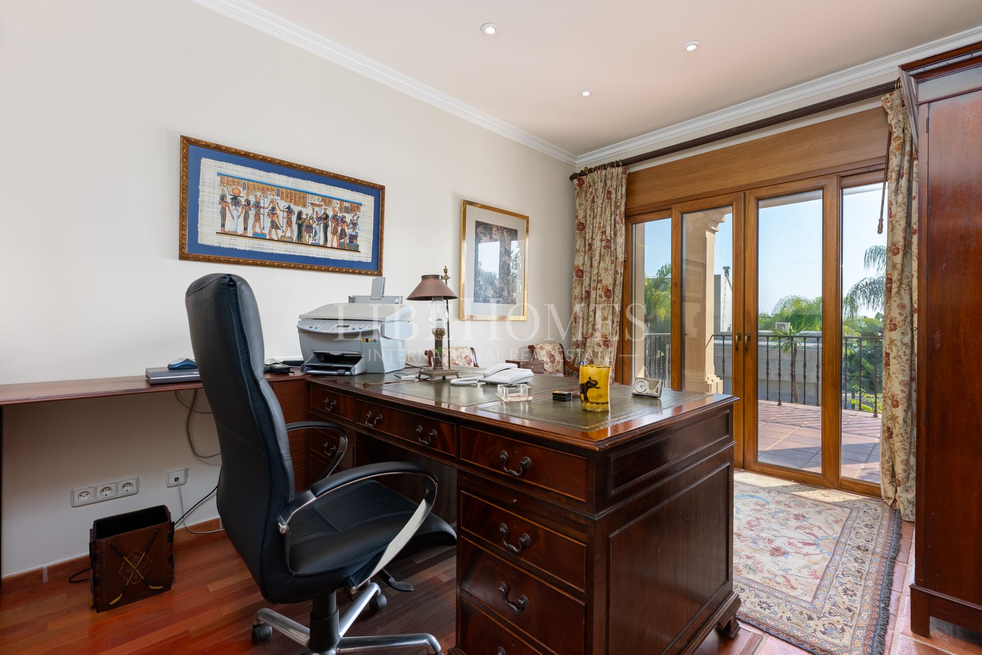 Preciosa villa de estilo tradicional andaluz en La Quinta, Benahavis