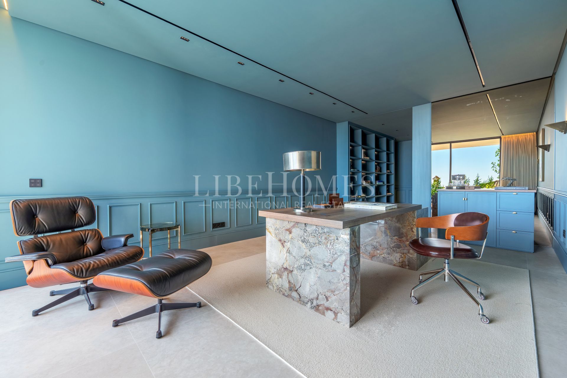 Villa de lujo con vistas panorámicas al mar en El Herrojo, Benahavís