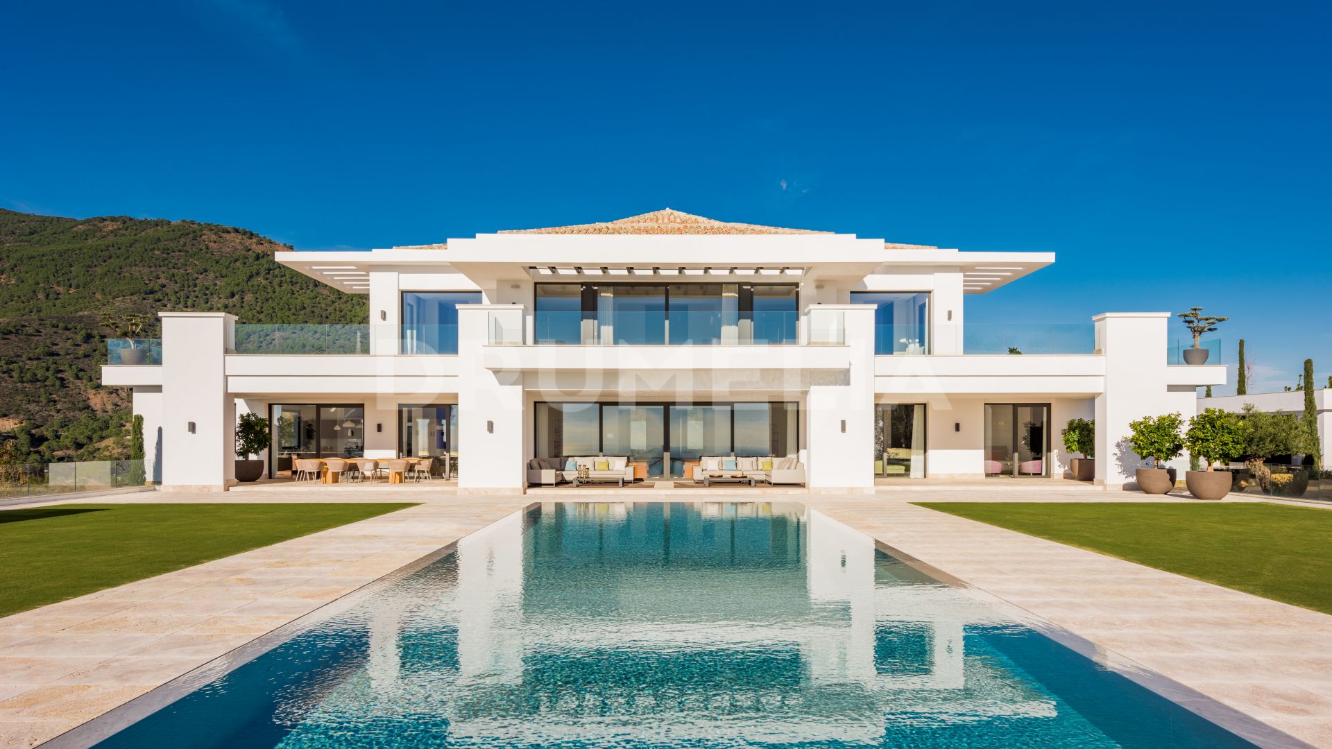 Sensational New Ultra-Modern Villa in La Zagaleta, Benahavis