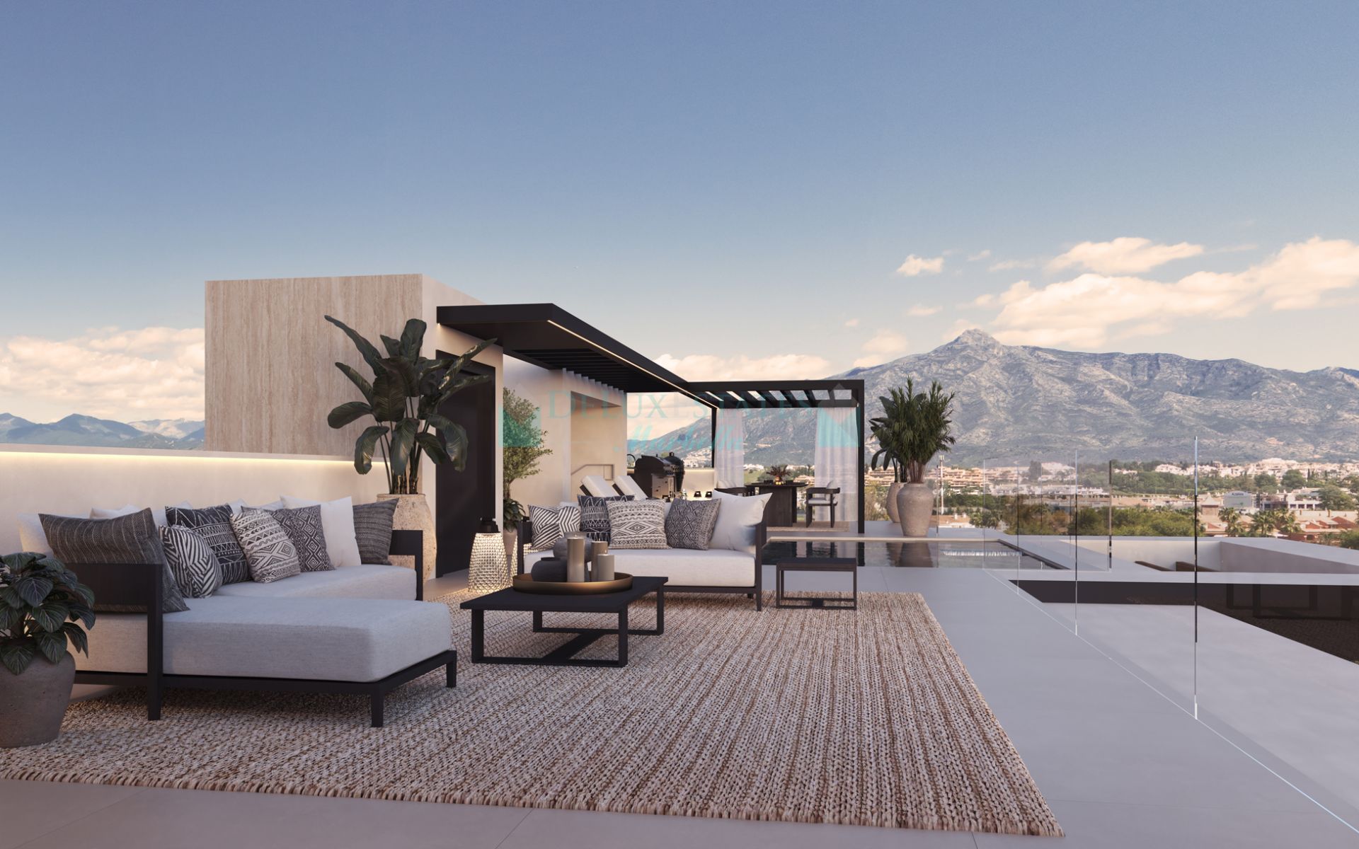 Villa for sale in Cortijo Blanco, San Pedro de Alcantara