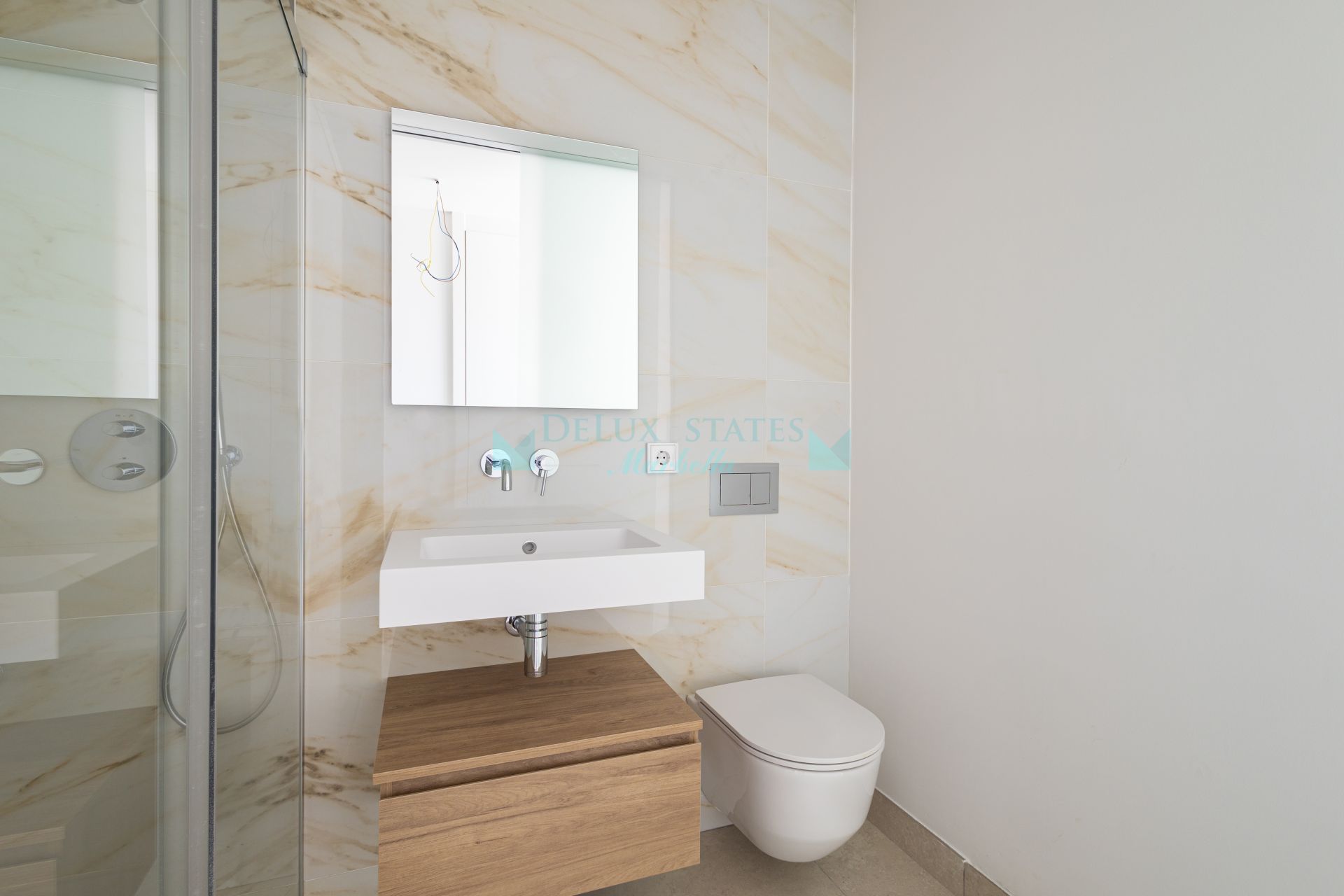 Penthouse for sale in La Quinta Golf, Benahavis