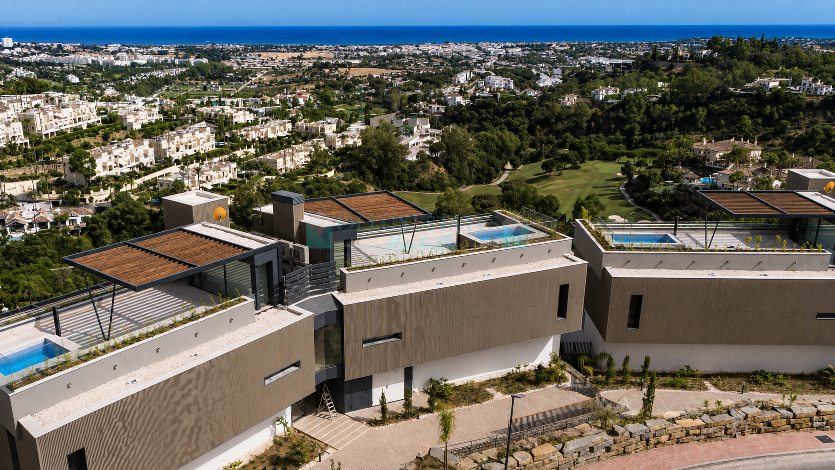 Penthouse for sale in La Quinta Golf, Benahavis