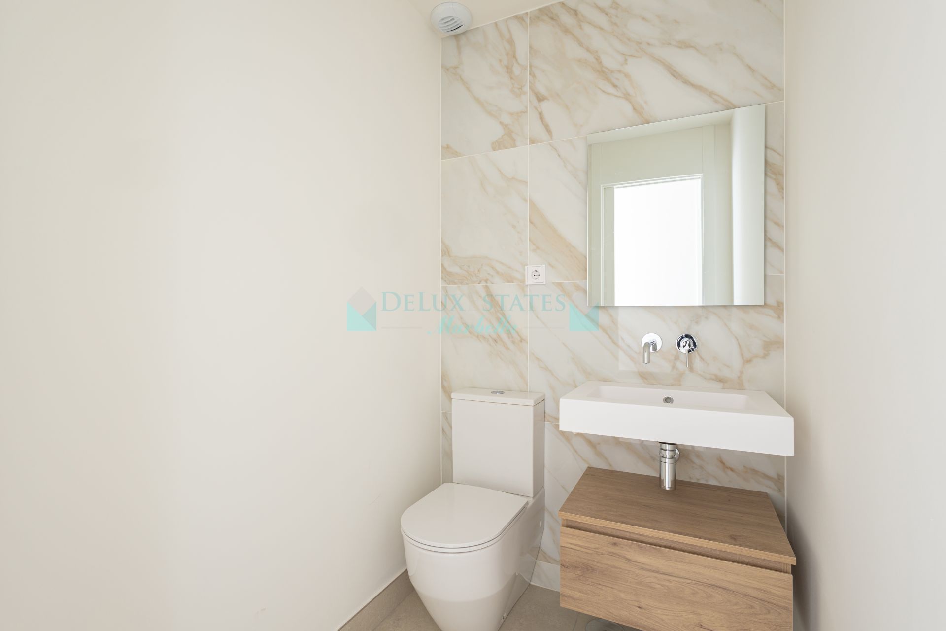 Ático en venta en La Quinta, Benahavis
