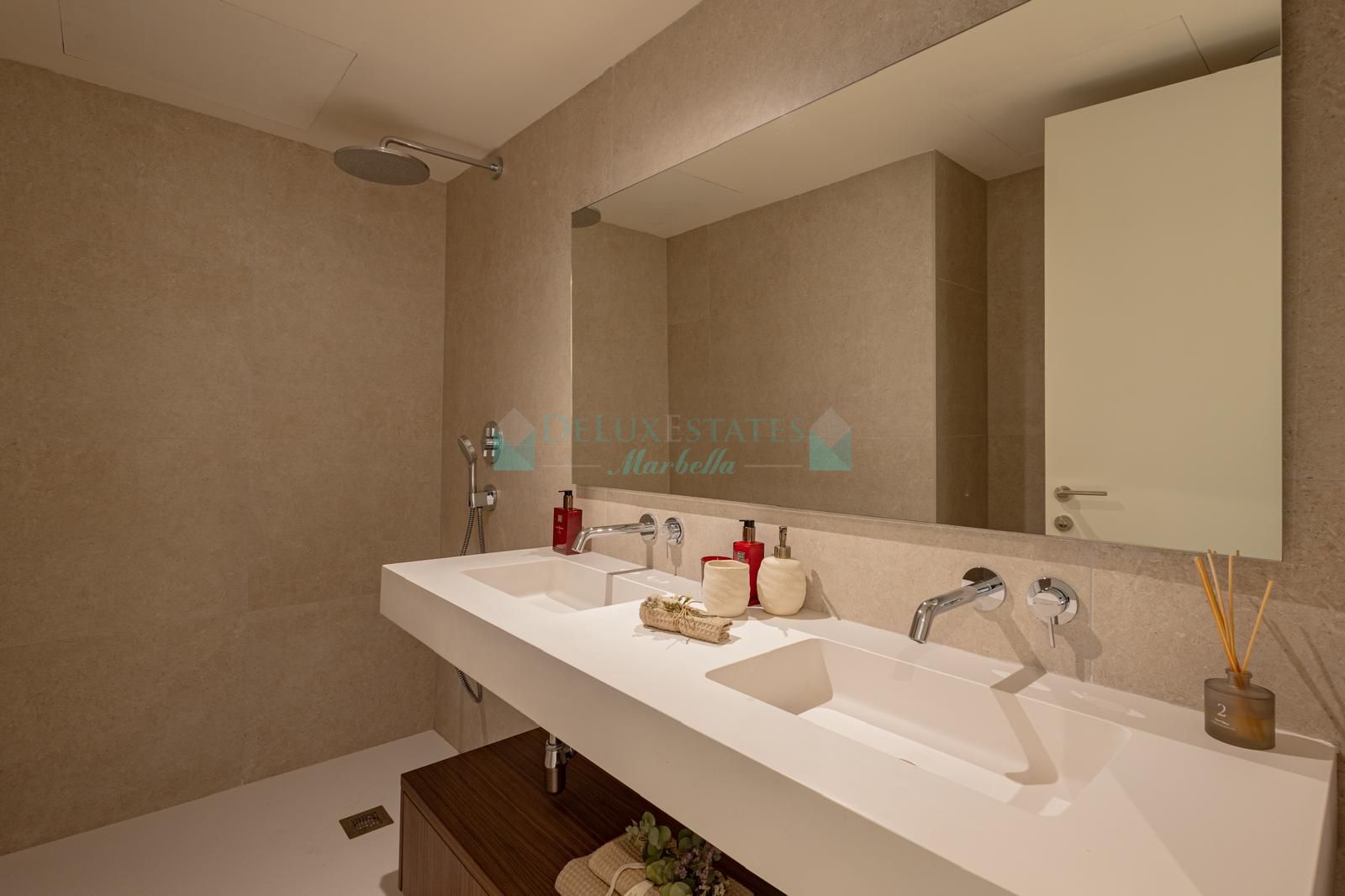 Apartamento en venta en Nueva Alcantara, San Pedro de Alcantara