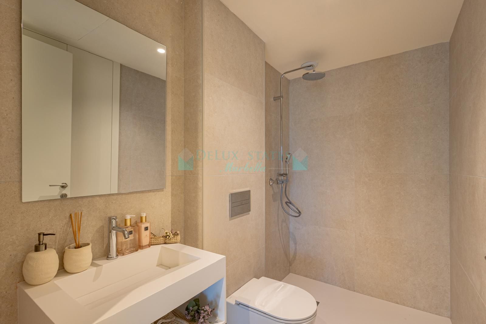Apartamento en venta en Nueva Alcantara, San Pedro de Alcantara