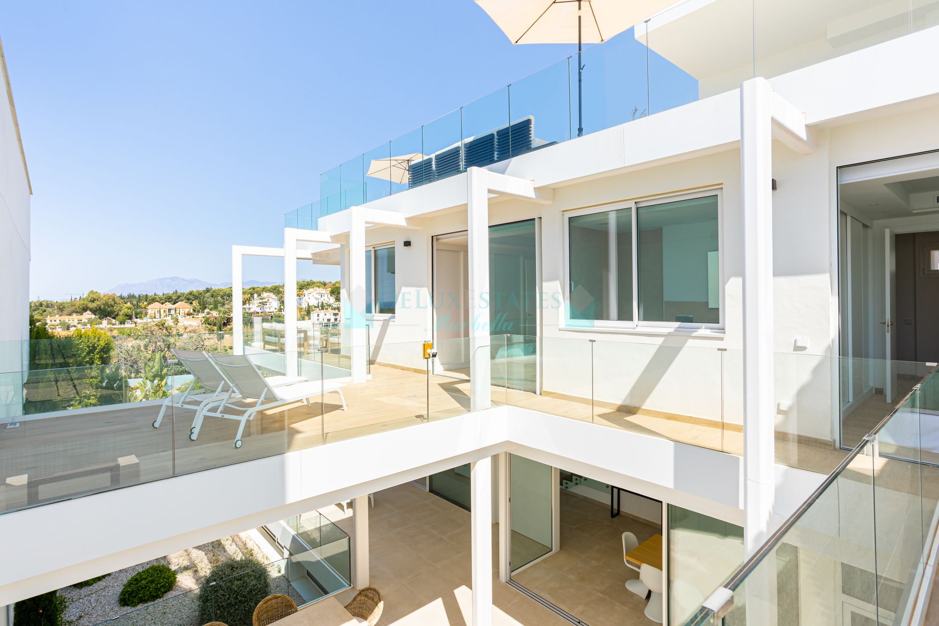 Villa for sale in Valdeolletas, Marbella