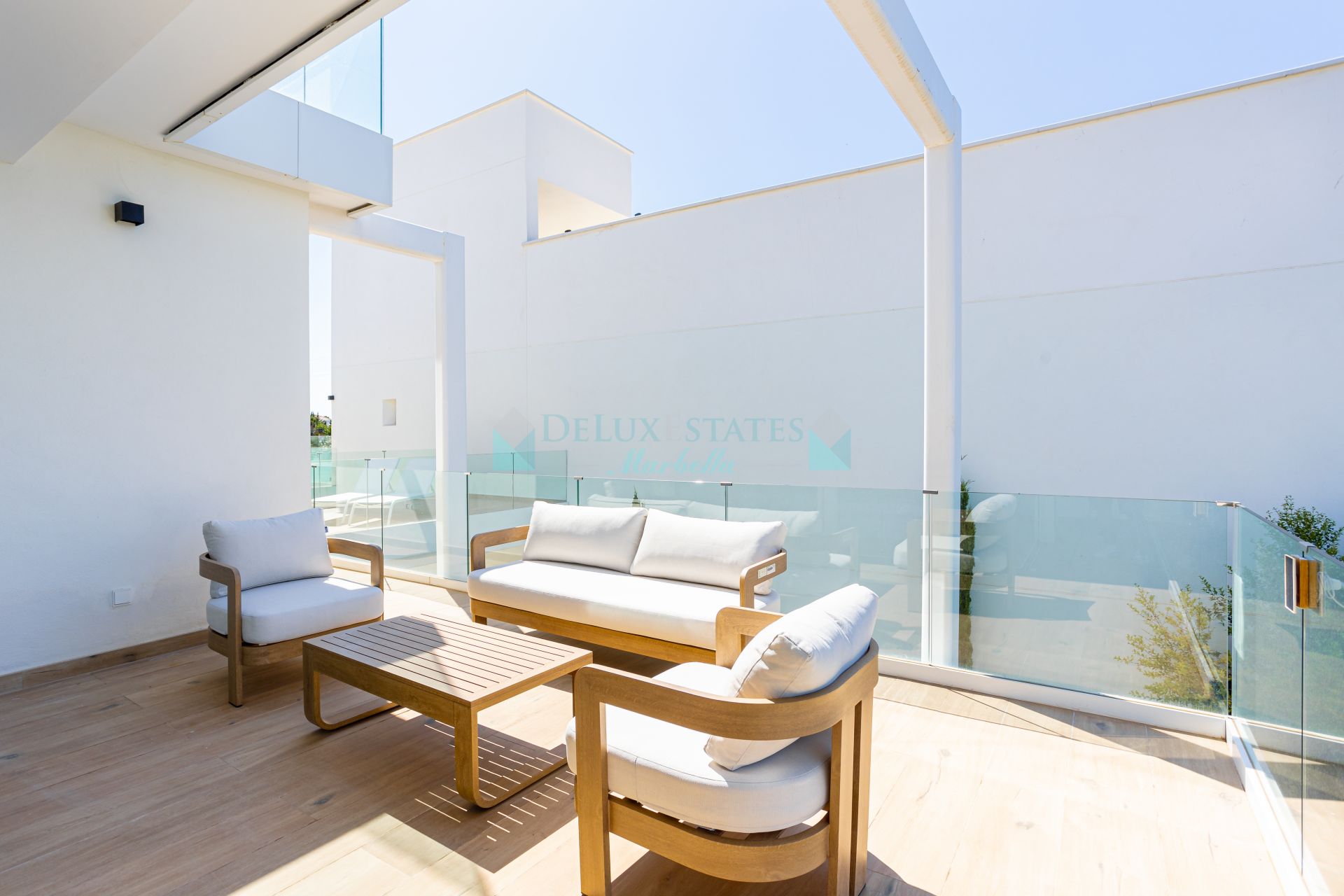 Villa for sale in Valdeolletas, Marbella
