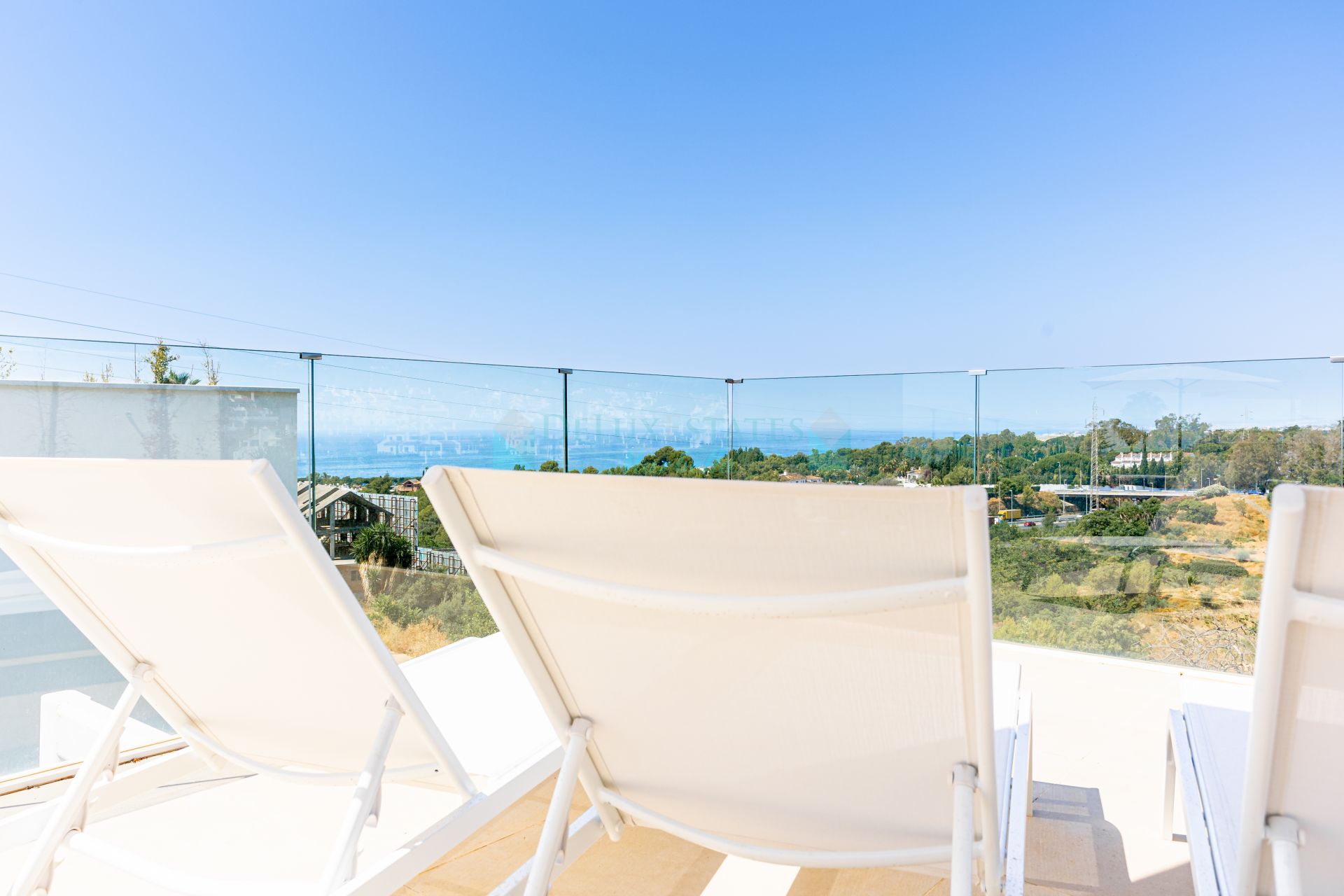Villa for sale in Valdeolletas, Marbella