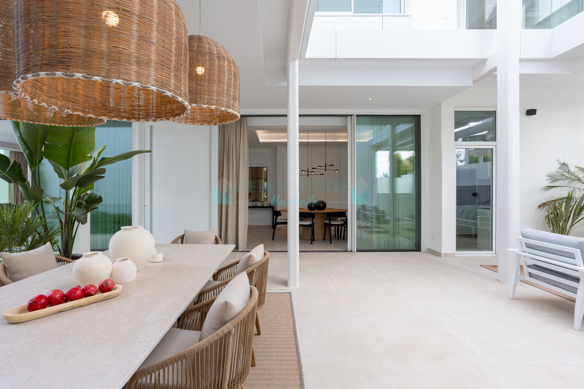 Villa for sale in Valdeolletas, Marbella