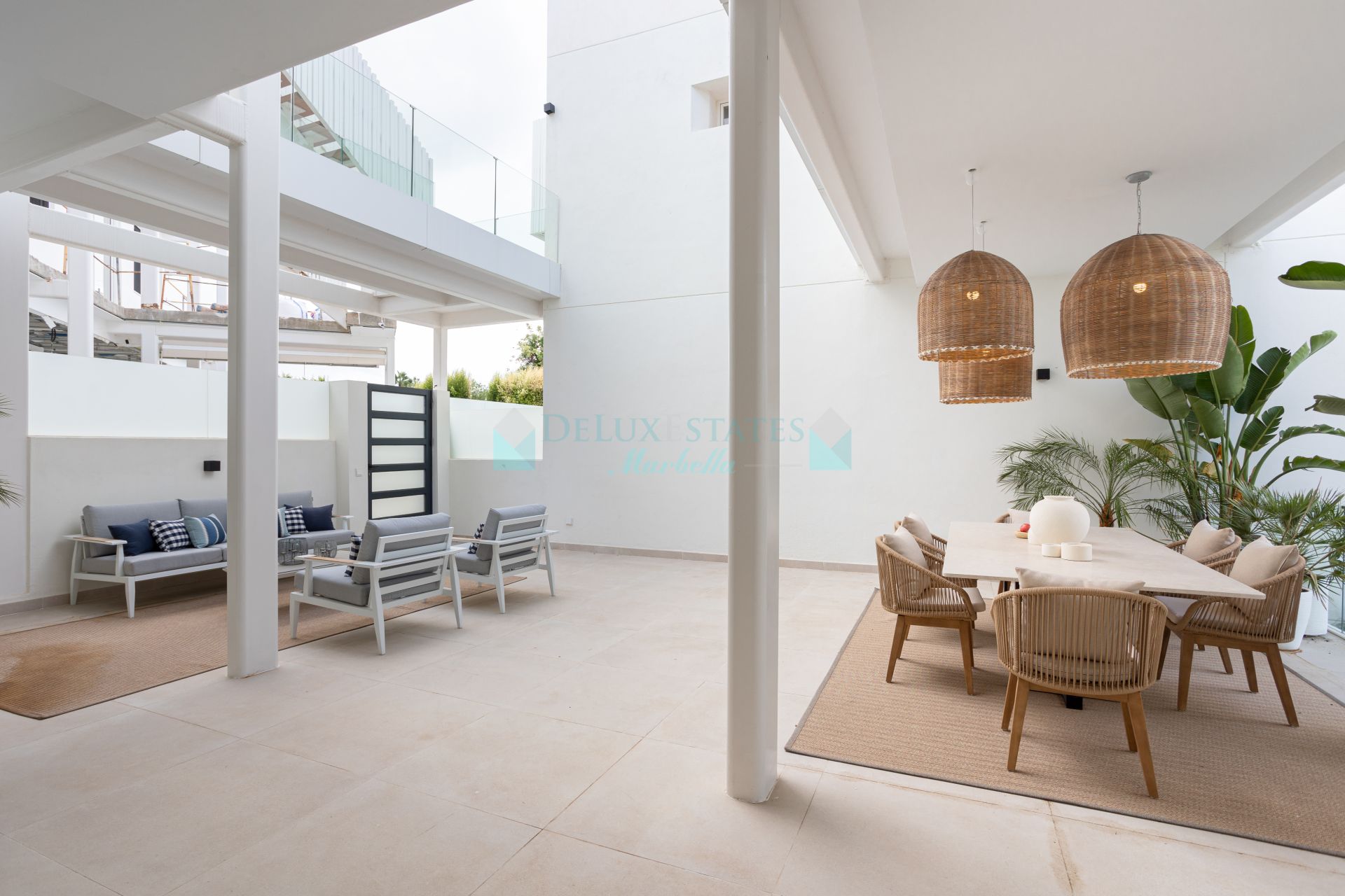 Villa for sale in Valdeolletas, Marbella