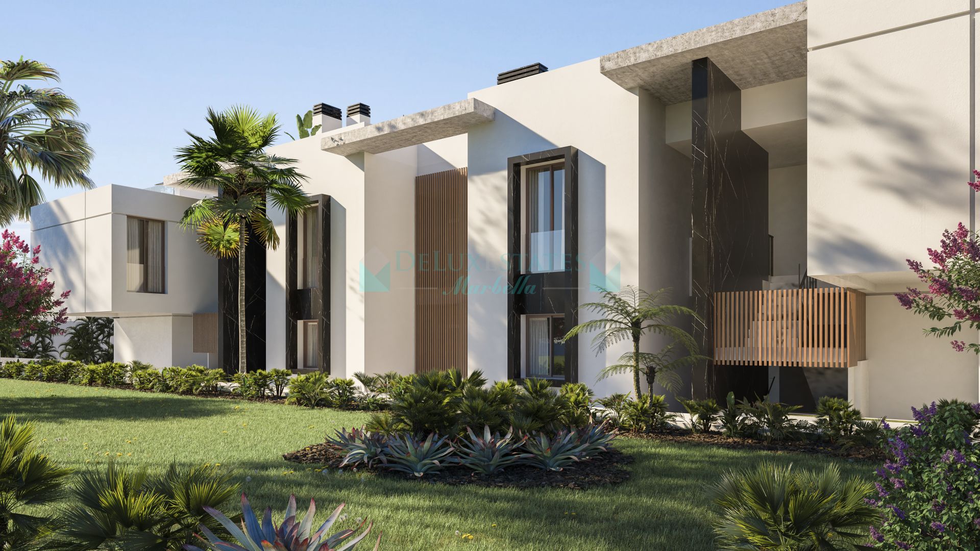 Ground Floor Duplex for sale in Marbella East