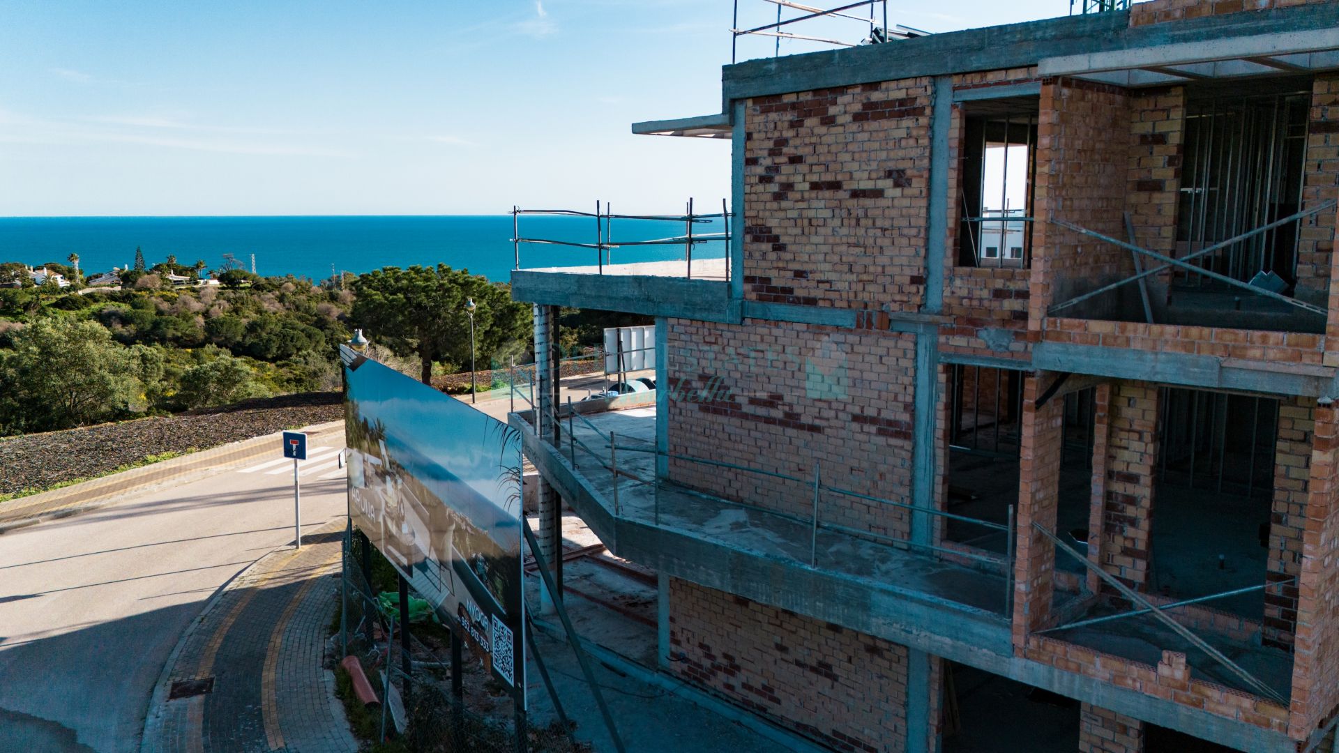 Property development ARUNA, Marbella East