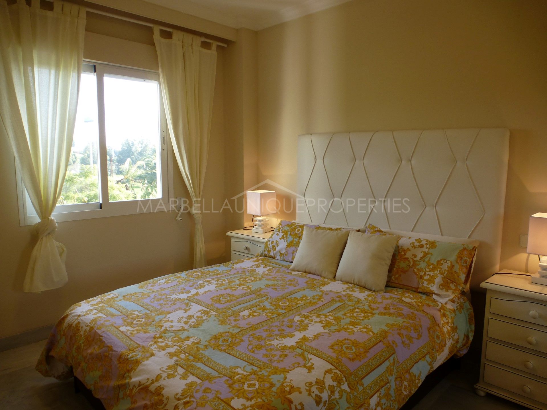 Fantastic West Facing Apartment With Golf Views In La Dama De Noche