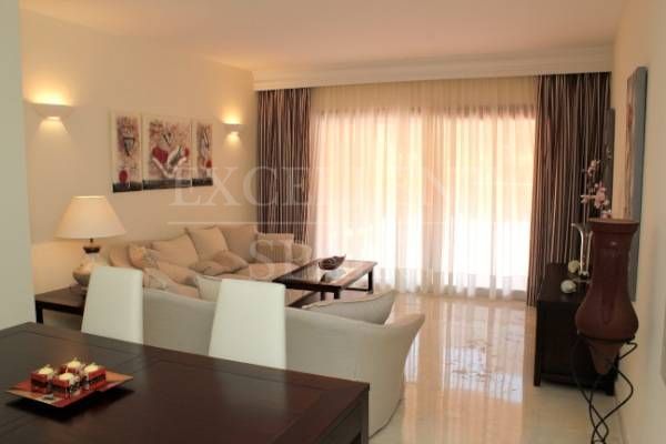 Penthouse in New Golden Mile, Estepona