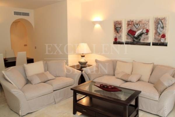 Penthouse in New Golden Mile, Estepona