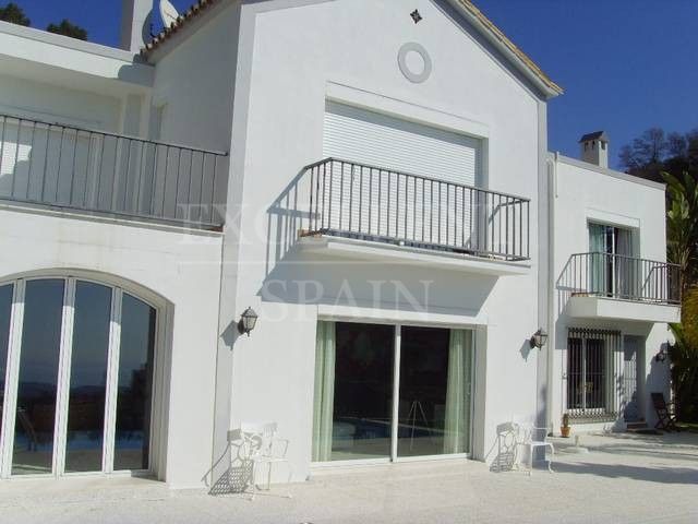 Villa in El Madroñal, Benahavis