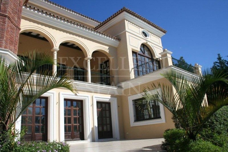 Villa en El Paraiso, Estepona