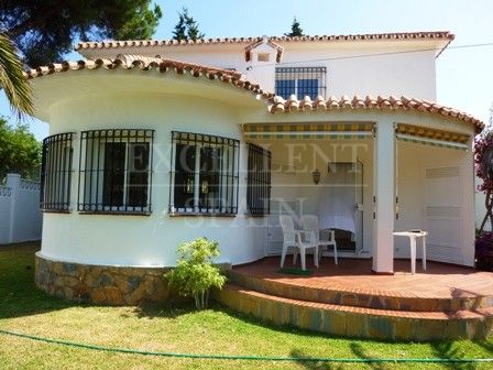 Villa in Marbesa, Marbella East