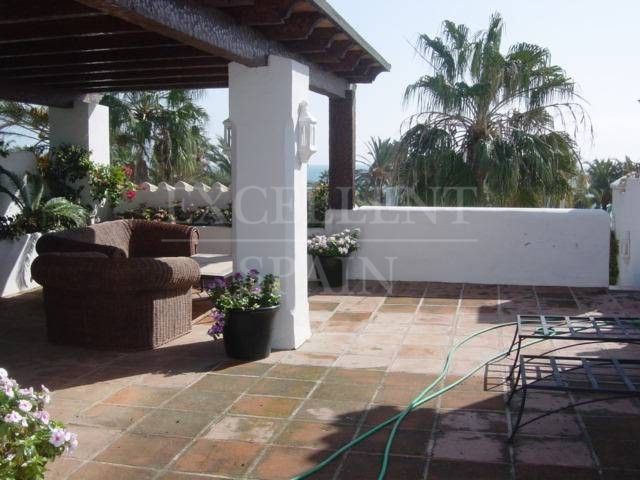 Penthouse in Alcazaba Beach, Estepona