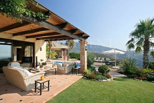 Villa in Benahavis