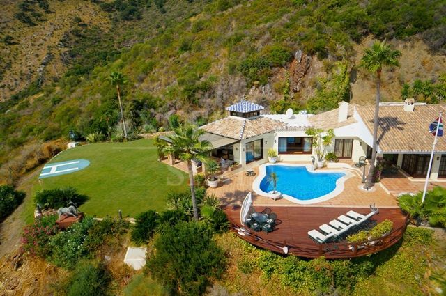 Villa in Benahavis