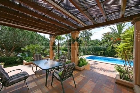 Villa in Marbesa, Marbella East