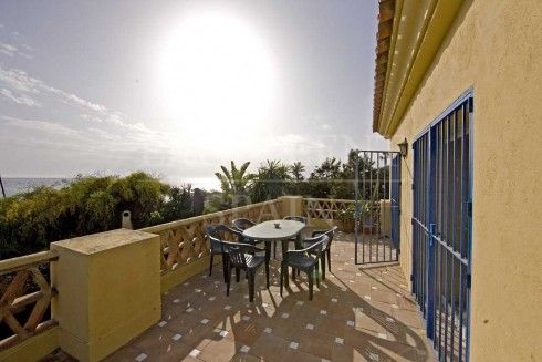 Villa in Elviria Playa, Marbella Oost