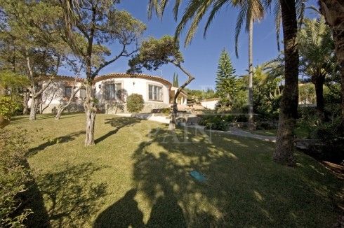 Villa in Marbesa, Marbella Oost