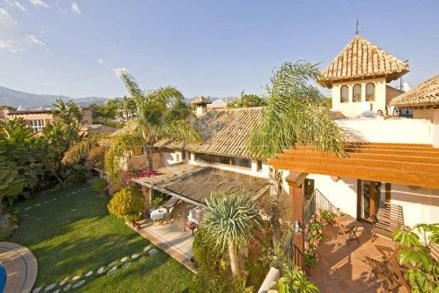 Villa in Los Monteros Playa, Marbella Oost