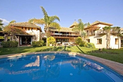 Villa in Los Monteros Playa, Marbella Ost